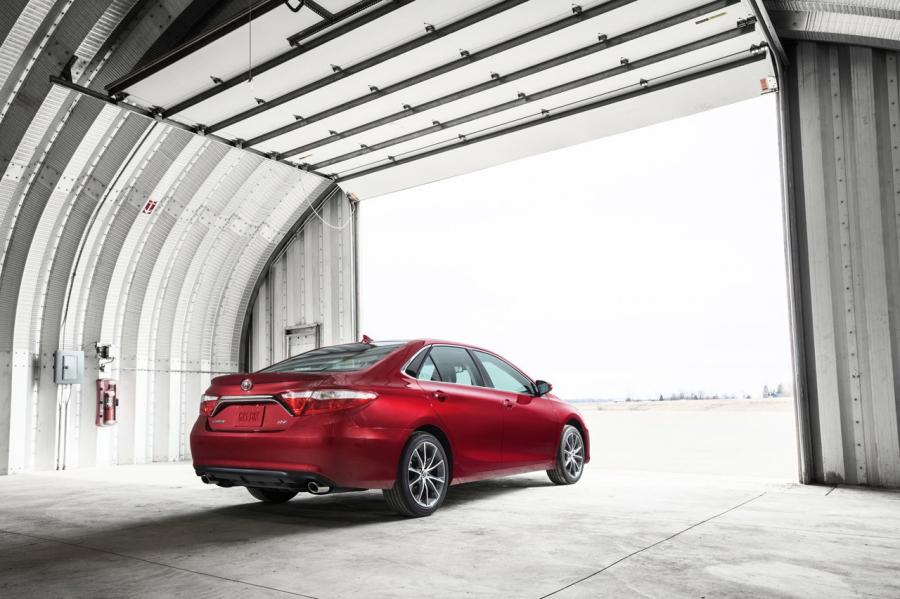  Toyota Camry 2015 года  (фото 78 из 78)